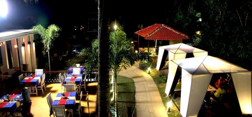 Paparazzi Resort Baga Exterior foto